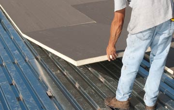 benefits of insulating Gipsey Bridge flat roofing